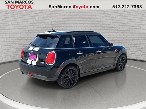 2016 MINI Hardtop Cooper