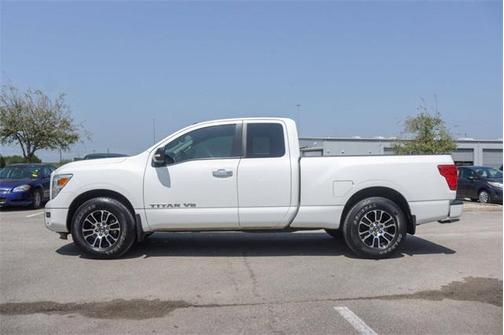 2020 Nissan Titan SV