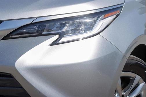 2024 Toyota Sienna Limited 7-Passenger