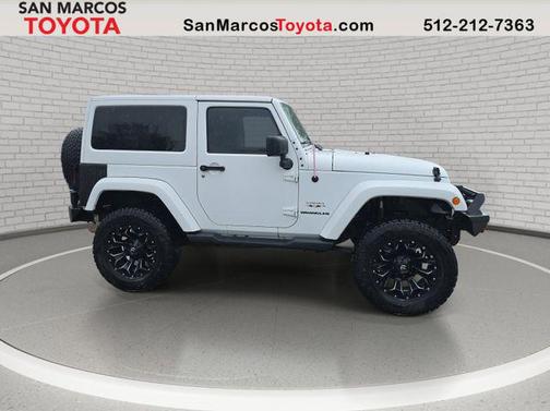 2016 Jeep Wrangler Sahara