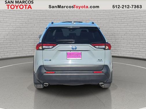 2021 Toyota RAV4 Hybrid XLE