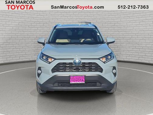 2021 Toyota RAV4 Hybrid XLE