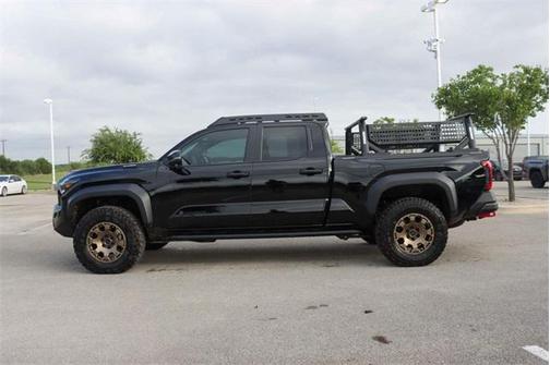 2024 Toyota Tacoma Hybrid Trailhunter
