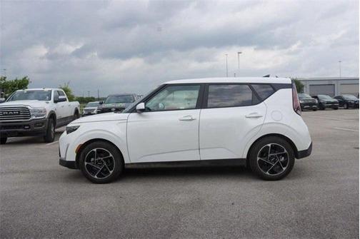 2023 Kia Soul EX