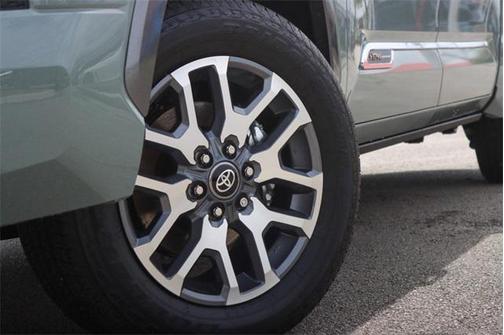 2025 Toyota Tundra Hybrid 1794 Edition