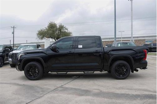 2025 Toyota Tundra Hybrid Platinum
