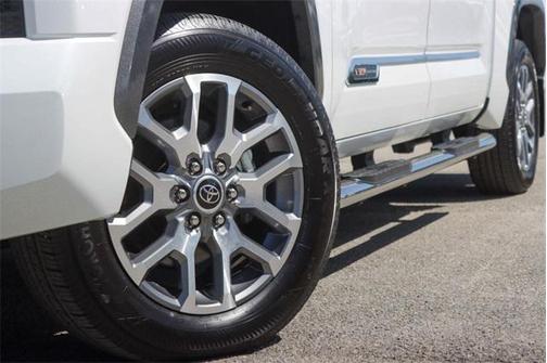 2024 Toyota Tundra Hybrid 1794 Edition