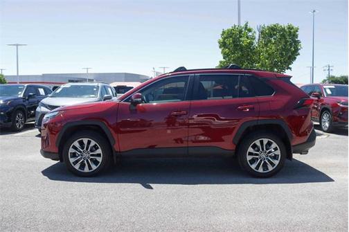 2022 Toyota RAV4 XLE Premium