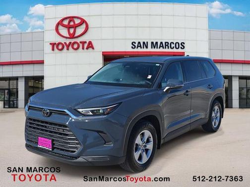 2025 Toyota Highlander LE