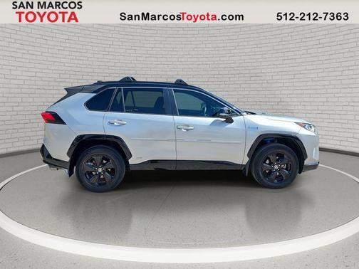 2021 Toyota RAV4 Hybrid SE