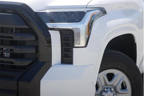 2025 Toyota Tundra SR