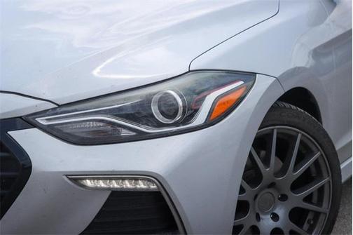 2018 Hyundai ELANTRA Sport