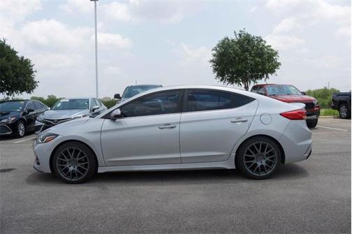 2018 Hyundai ELANTRA Sport