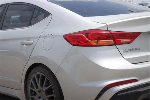 2018 Hyundai ELANTRA Sport
