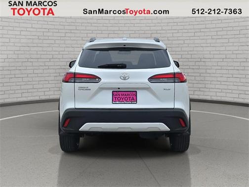 2023 Toyota Corolla Cross XLE