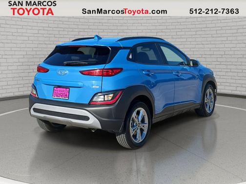2023 Hyundai KONA SEL