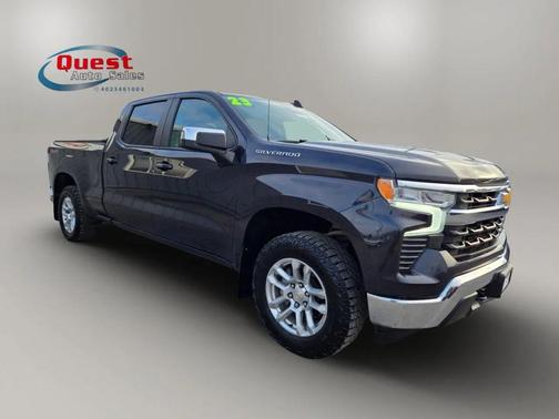 Dark Ash Metallic 2023 Chevrolet Silverado 1500 LT
