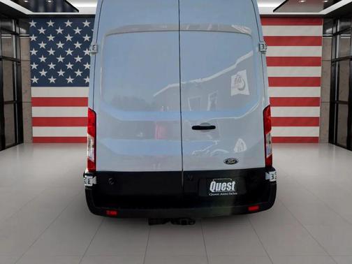 2017 Ford Transit-250 Base