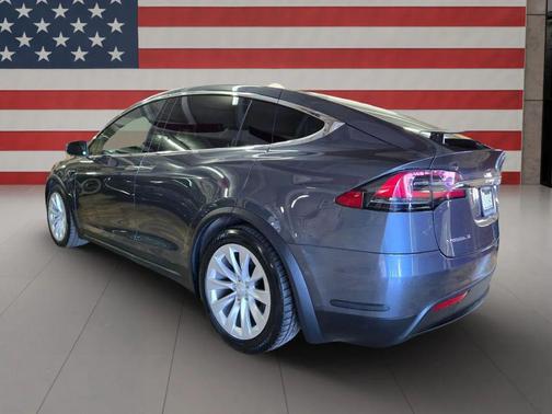 2018 Tesla Model X 75D