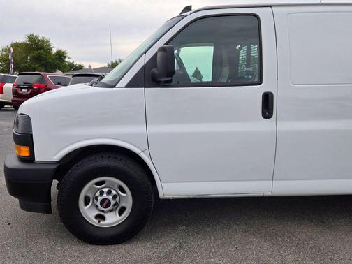 2018 GMC Savana 2500 Work Van