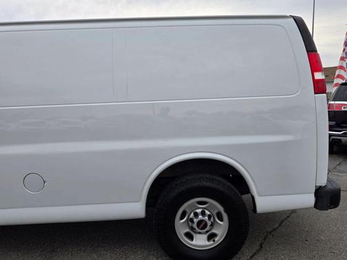 2018 GMC Savana 2500 Work Van