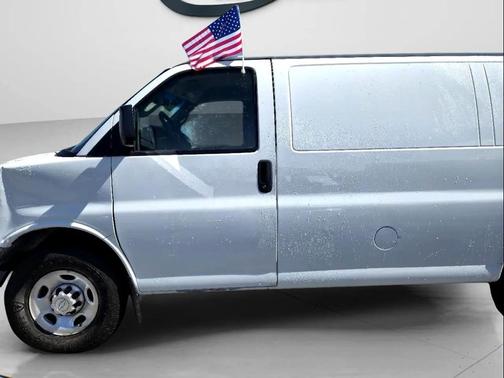 2017 Chevrolet Express 2500 Work Van