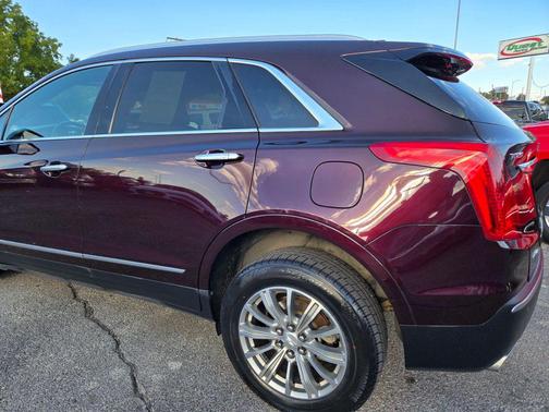 2017 Cadillac XT5 Luxury