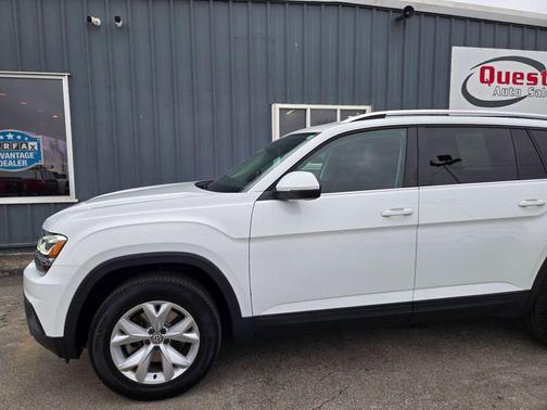 2018 Volkswagen Atlas SE 4Motion w/Tech Pkg Sport Utility 4D