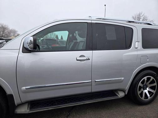 2013 Nissan Armada SL