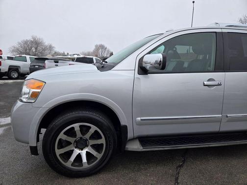 2013 Nissan Armada SL