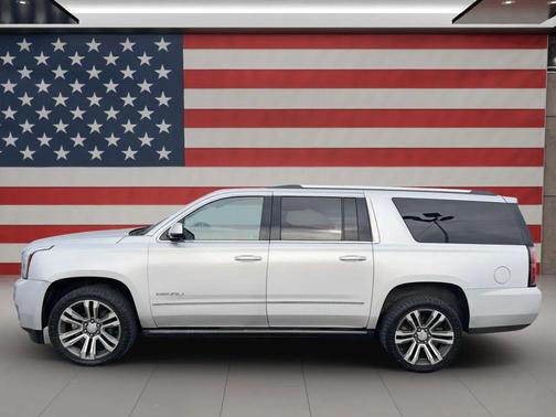 2020 GMC Yukon XL Denali