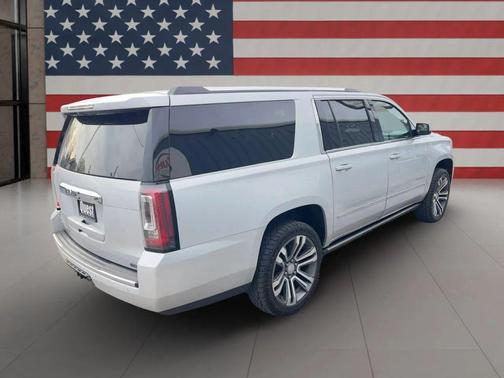 2020 GMC Yukon XL Denali