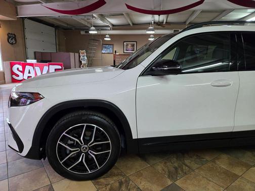 2023 Mercedes-Benz EQB 350 4MATIC