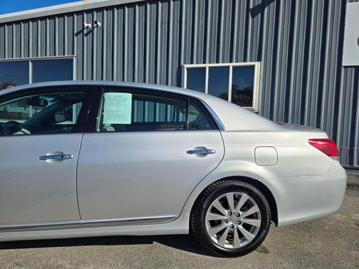 2011 Toyota Avalon Limited