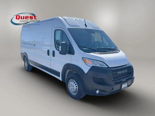 WHITE 2025 RAM ProMaster 2500 Tradesman