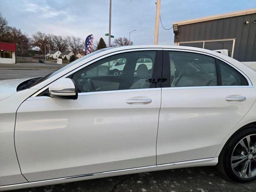 2016 Mercedes-Benz C-Class C 300 4MATIC