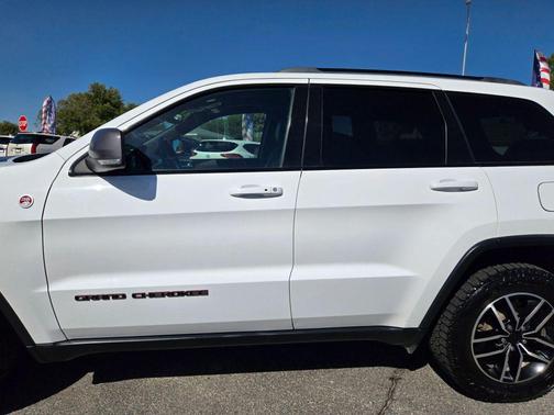 2020 Jeep Grand Cherokee Trailhawk