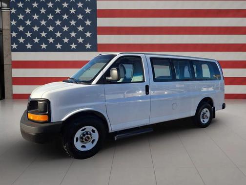2015 GMC Savana 2500 Work Van