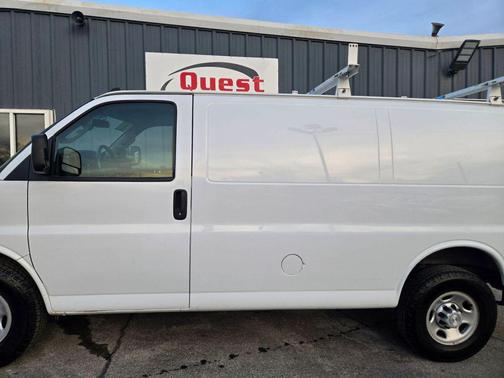 2018 Chevrolet Express 2500 Work Van