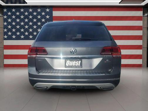 2018 Volkswagen Atlas 3.6L SEL Premium