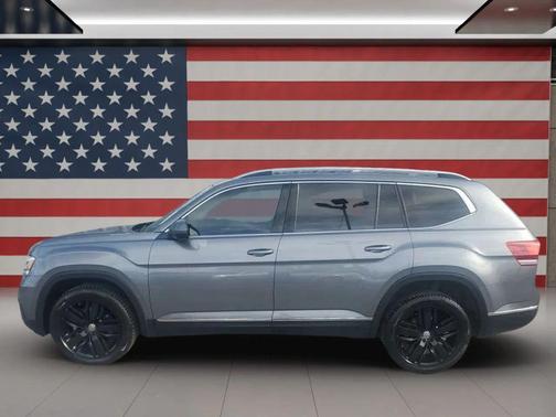 2018 Volkswagen Atlas 3.6L SEL Premium
