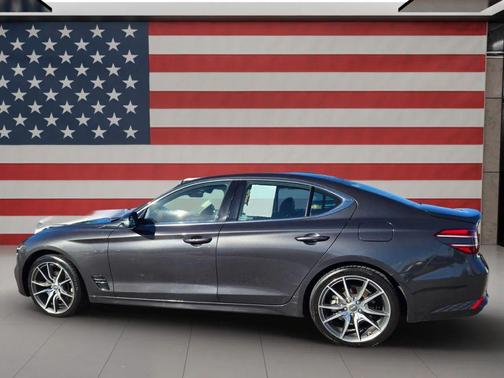 2023 Genesis G70 2.0T AWD