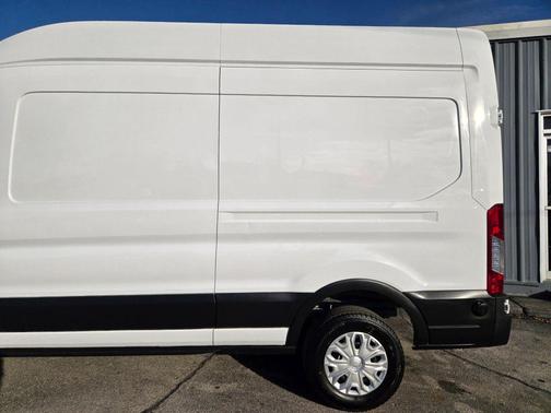 2022 Ford E-Transit T-350 High Roof