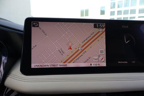 2023 INFINITI QX60 LUXE