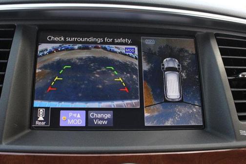 Photo 4 of 35 of 2019 INFINITI QX80 Luxe