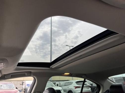 Grand Blue 2023 INFINITI Q50 LUXE