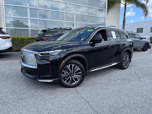 Diamond Black 2026 INFINITI QX60 LUXE