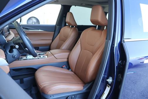 Grand Blue 2023 INFINITI QX60 SENSORY