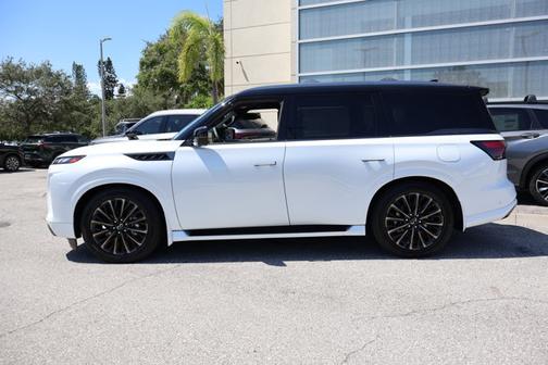 2025 INFINITI QX80 AUTOGRAPH