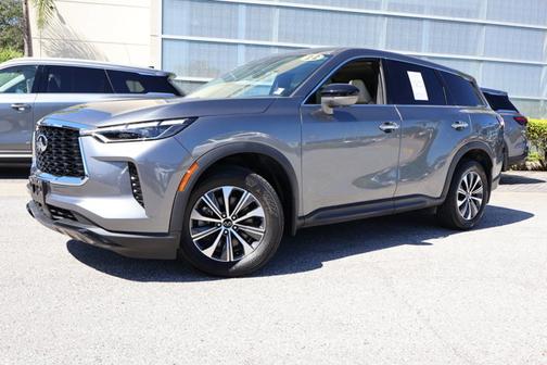 2022 INFINITI QX60 PURE